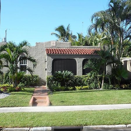 Case De Leon From The 1920'S Is A Piece Of Floridas Relaxing History Γουεστ Παλμ Μπιτς Εξωτερικό φωτογραφία